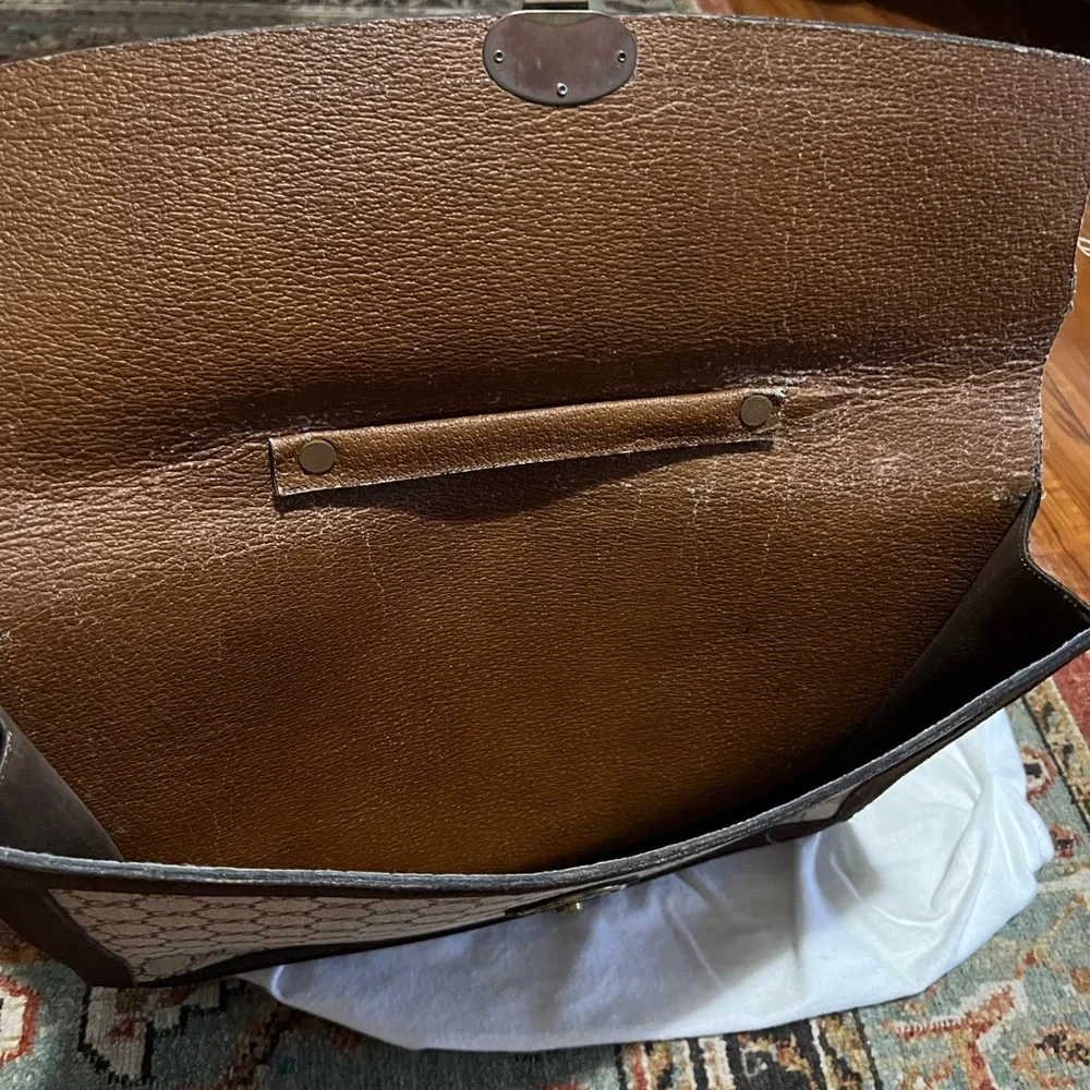 Gucci Beige GG Canvas Briefcase with Brown Trim and Gold Hardware - Picture 5 of 5